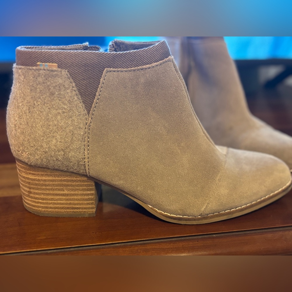 Women's Tan Ankle Boots